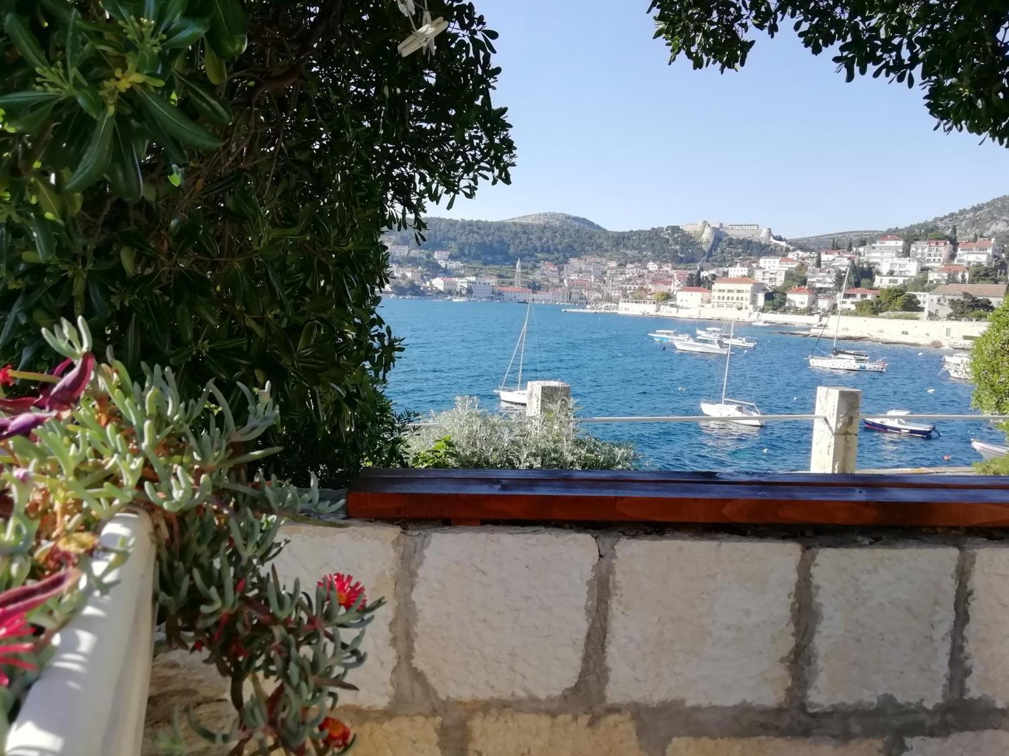 Apartman Radosic Đảo Hvar Ngoại thất bức ảnh