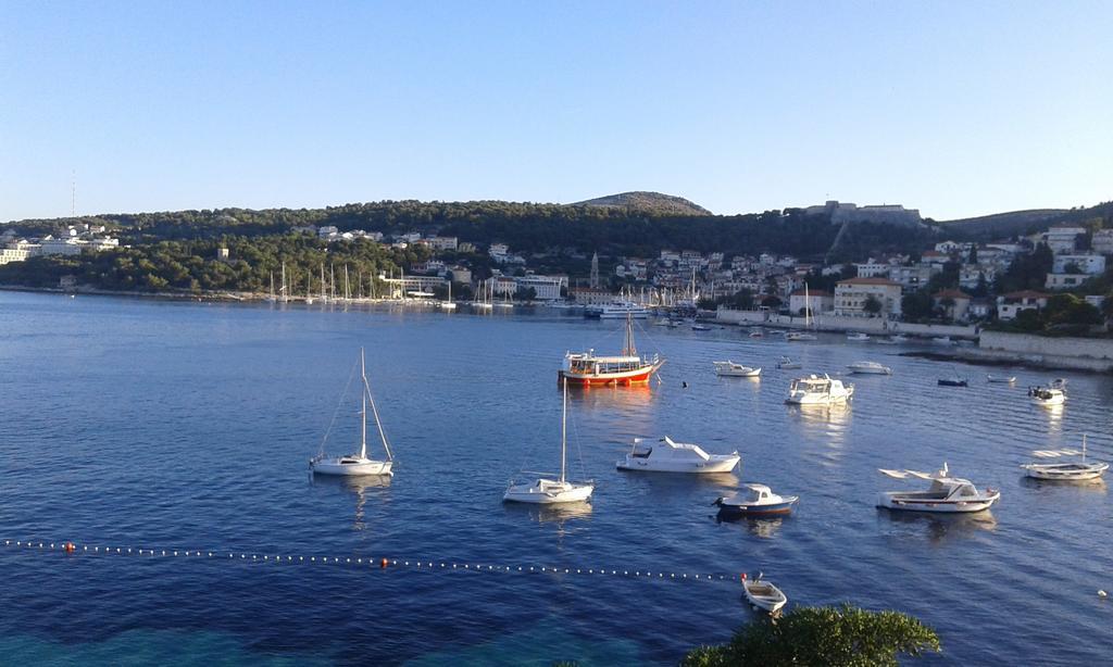 Apartman Radosic Đảo Hvar Ngoại thất bức ảnh