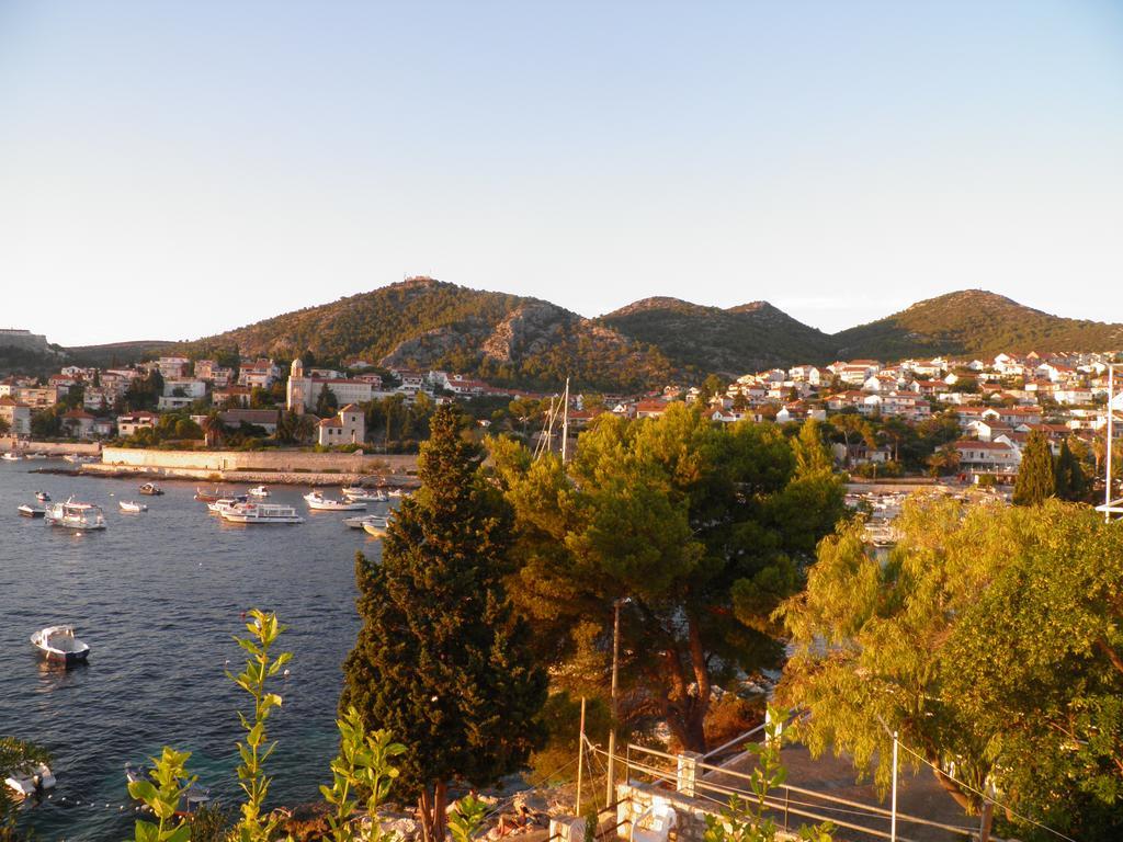 Apartman Radosic Đảo Hvar Ngoại thất bức ảnh